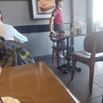 Meşhur Sarıyer Börekçisi Savcı Usta Müşterilerine Saygısızlıktır Davranış