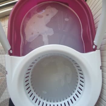 Ariel Detergent Fails to Dissolve, Leaving Residue Even on High Heat