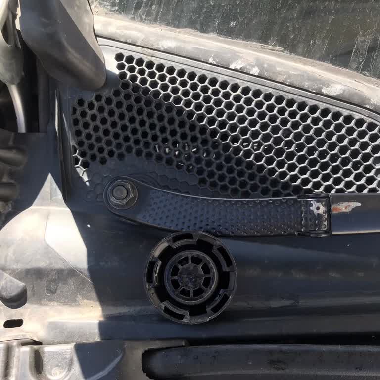 Arabam.com Trinksat Exper Araca Zarar Veriyor