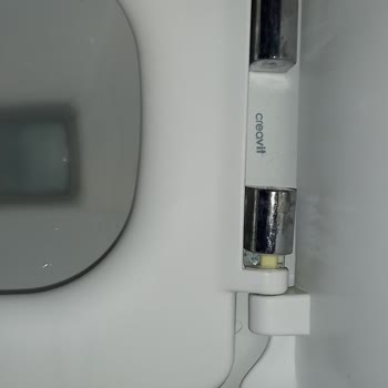 Creavit Klozet Menteşe Sorunu