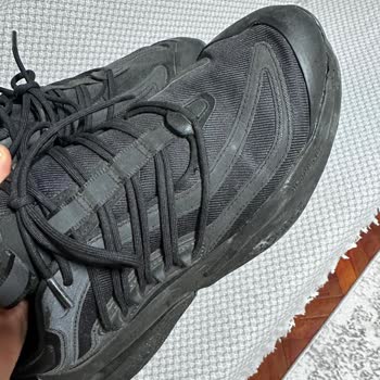 Adidas Ayakkabının Önünün Açılması