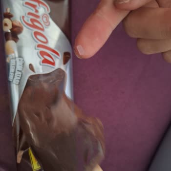 Algida Frigola Dondurma İçinden Plastik Çıktı