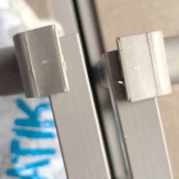 Yataş'tan Aldığım Yatak Odası Takımının Bazası Kısa Sürede Kırıldı