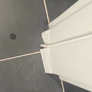 Kiptaş Yeşilpınar Evleri Yönetimi Sorunlarla İlgilenmiyor