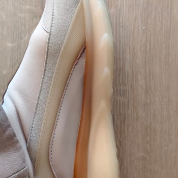 Serkan Kundura İndirimli Üründe Kalite Sorunu Ve İlgisiz Hizmet