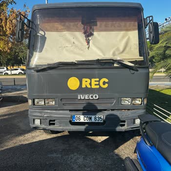 Bostancı İBB Ücretsiz Park Alanı Karavancılar Tarafından Rehin Alınmış