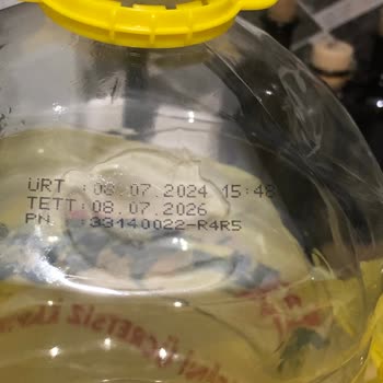 Şok Marketler Evin Markası Olan Ayçiçek Yağın Köpürmesi