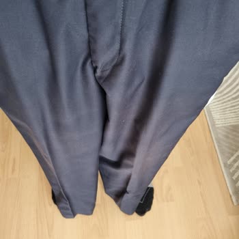 Kiğılı Giyim Kısa Sürede Solan Pantolonlar