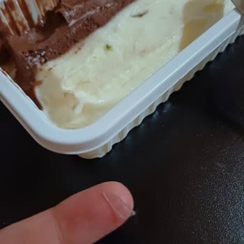 Tarım Kredi Kooperatif Market Dondurmadan Çıkan Parça