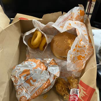 Yemeksepeti Popeyes Siparişinin Tamamen Eksik Ve Yanlış Gelmesi