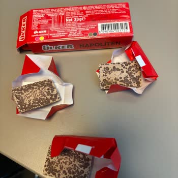 Ülker Napoliten Küflü Çikolata