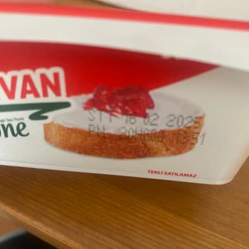 Bahçıvan Marka Kabine Peynir Kırmızı Küflü Çıktı