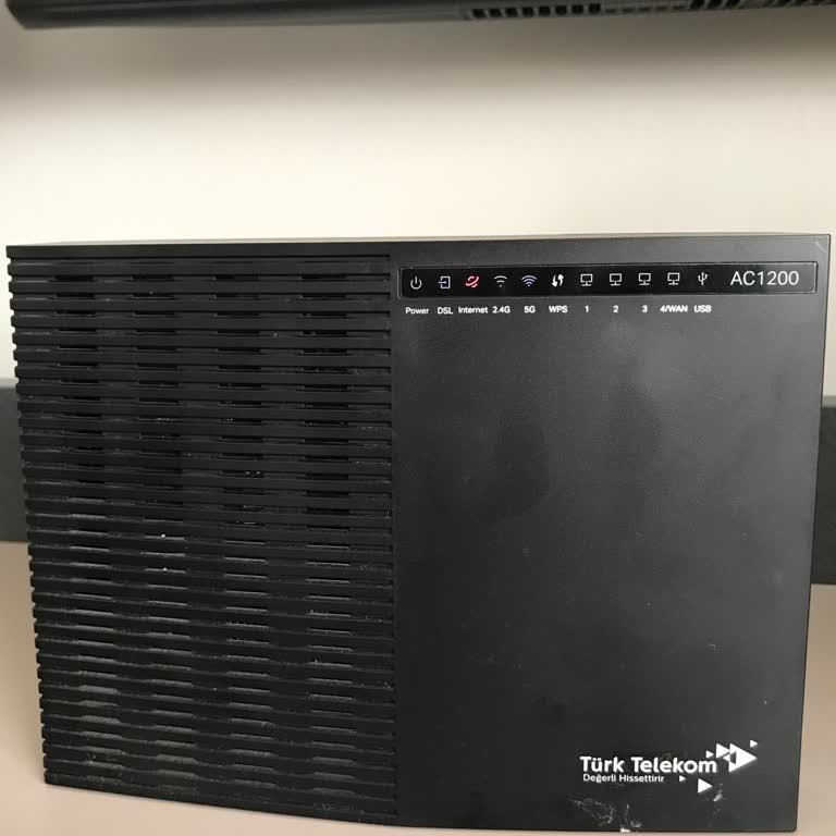 Türk Telekom Müşterisine Yardımcı Olmayı Reddediyor!