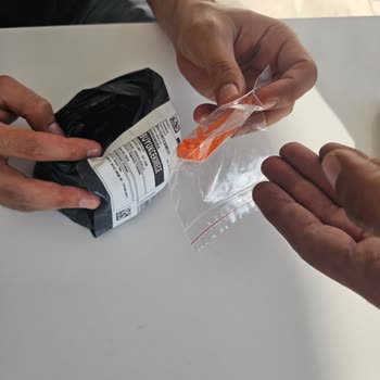 Hepsiburada Ve Brickland Satıcısının Bilerek Yanlış Ürün Yollaması