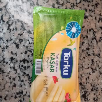 Torku Kaşar Kapalı Paket Olmasına Rağmen Küflendi
