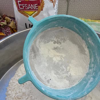 BİM Undan Böcek Çıkması