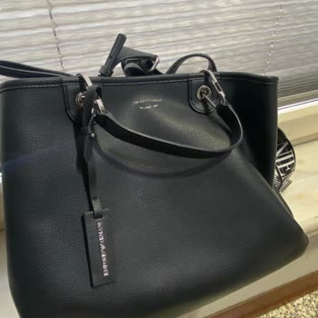 Emporio Armani Mağazasından Aldığım Çantada Renk Değişimi Sorunu!