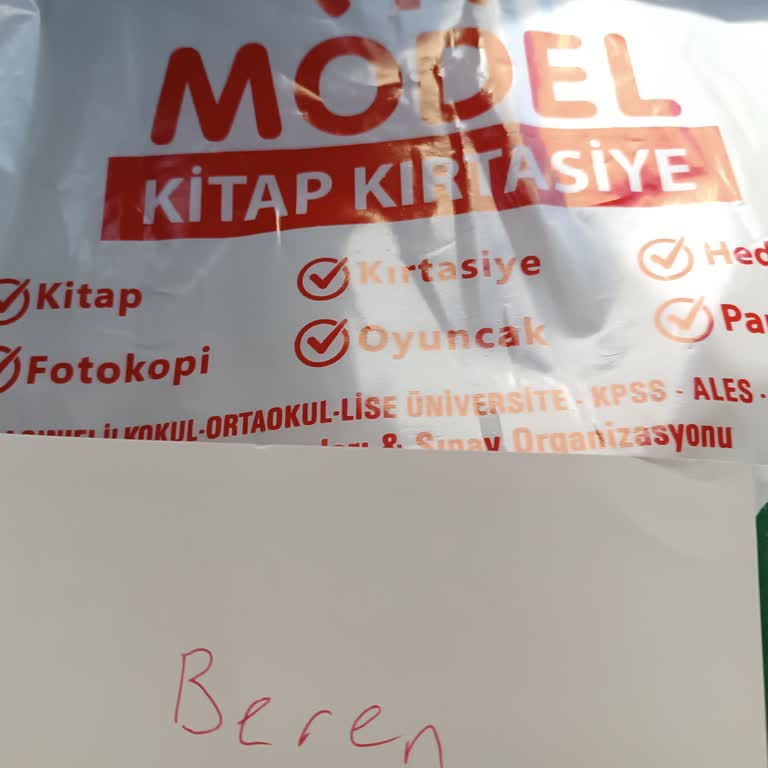 Model Eğitim Yayıncılık Van'da Görülmemiş Esnaflık