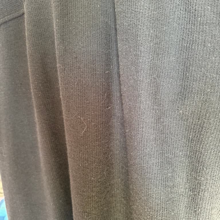 Zara Mağazası Metromall AVM Ankara Üslupsal Sıkıntılı Personel.