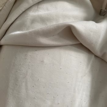 Oysho Giyim Karşıyaka Hilltown Mağaza Müdürü