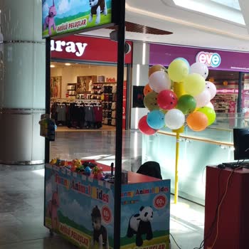 Vega AVM İstanbul (Sultangazi) Vega AVM Çalışan İnsan Kayırıyor