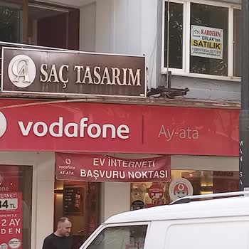 Vodafone Bayisinde İlgisizlik ve Kaba Davranış