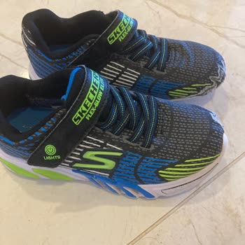 SuperStep'ten Alınan Skechers Ayakkabının Hızla Parçalanması