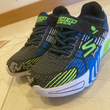 SuperStep'ten Alınan Skechers Ayakkabının Hızla Parçalanması