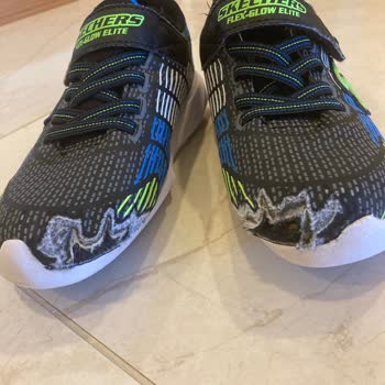 SuperStep'ten Alınan Skechers Ayakkabının Hızla Parçalanması