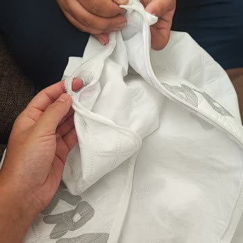 Kraft Baby Denver Park Yatağın Yatak Kısmı Birkaç Yerinden Yırtıldı