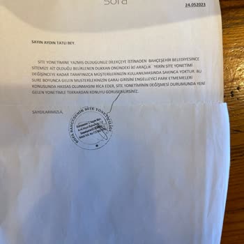 İstanbul Büyükşehir Belediyesi Usulsuz Tabela Koyulmuş