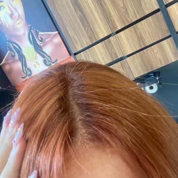 Mor Saç Tasarım Saç Boyama Hizmetinde Kötü Deneyim