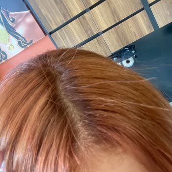 Mor Saç Tasarım Saç Boyama Hizmetinde Kötü Deneyim