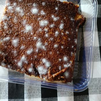 Alimoğlu Baklava Alimoğlu Tınaztepe Şubesi Bozuk Ürün