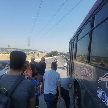 Pamukkale Turizm Çok Eski Servis Yüzünden Yolda Kaldık