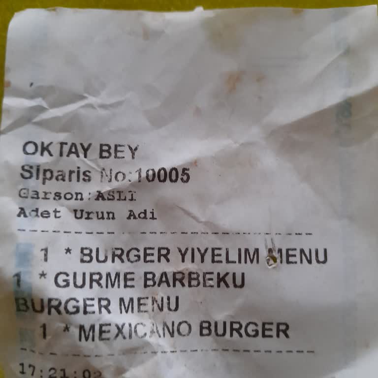 Burger Yiyelim Restoranında Benim Tükürüklü Hamburgerimi Pişirdiler
