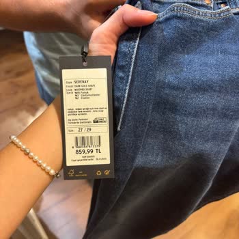 Mavi Firmasının Çalışanın Müşteriye Hakaret Etmesi