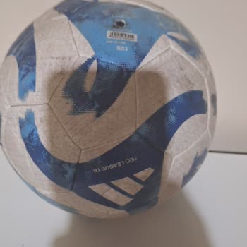 Adidas Futbol Topu, Paramız İle Rezil Olduk