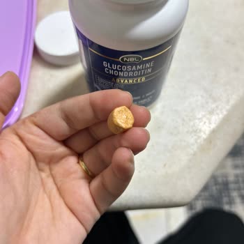 NBL Türkiye NBL Glucosamine Vitamin Kutudan Yarım Çıkması