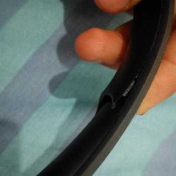 JBL 570 Bt Kafa Bandı Yerinde Plastikler Kalkıyor