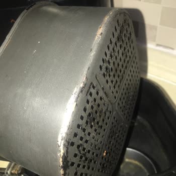 PHILIPS Ev Aletleri Philips Airfryer XL Ekran Çalışmıyor Sepet Paslanıyor