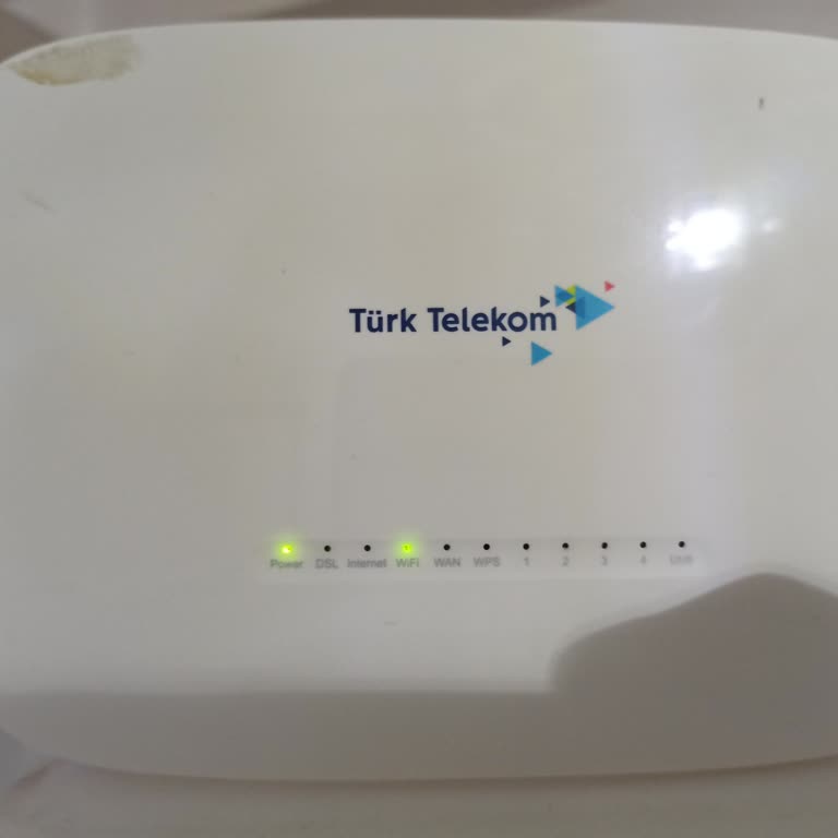 TurkNet'in İnternet Hizmetlerinde Sürekli Kesinti Ve Müşteri Hizmetleri Sorunu