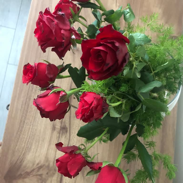 Çiçek Sepeti Doğum Günü İçin Aldığım Güller Hayal Kırıklığı Yarattı