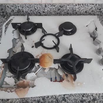Arçelik Cam Ocak Patladı: Bebekli Evde Büyük Tehlike