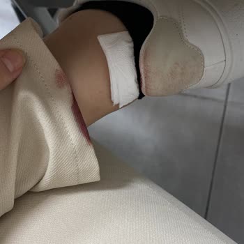 Pull and Bear O Kadar Para Veriyoruz Elimize Ulaşan Tek Şey İçler Acısı!