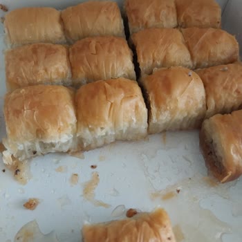 Musluoğlu Baklava Gmk Bulvarı'ndaki Musluoğlu'nda Kalitesiz Ve Pahalı Baklava