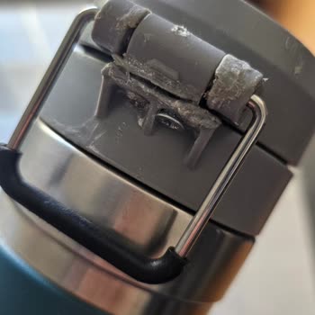 Stanley Termos Kronik Kırılma Sorunu