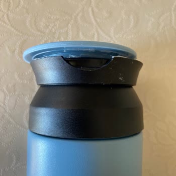 Karaca Home Marka Termos 3 Kullanımda Kırıldı Ve Sızdırdı