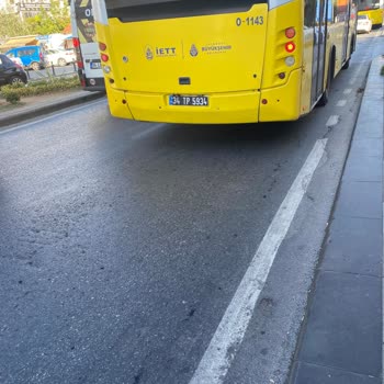 İETT 17 No Otobüs Şoför Ün Geç Kalması
