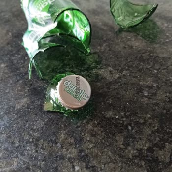 Damla Su Marka Soda Şişesi Patladı